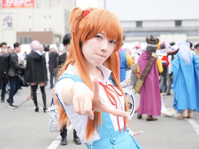 [Photos/Images] 【簡体字】大阪的一家咖啡酒吧的店员挑战了《エヴァ》中的アスカ的角色扮演！“我特别注意了她的坚韧和傲娇的气质。” 5th