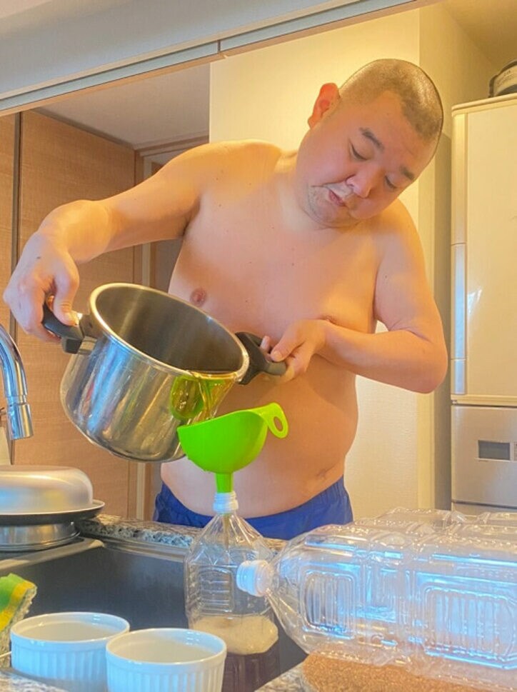 内山信二の妻、40歳手前で成長する夫「独身時代は絶対やらなかった」