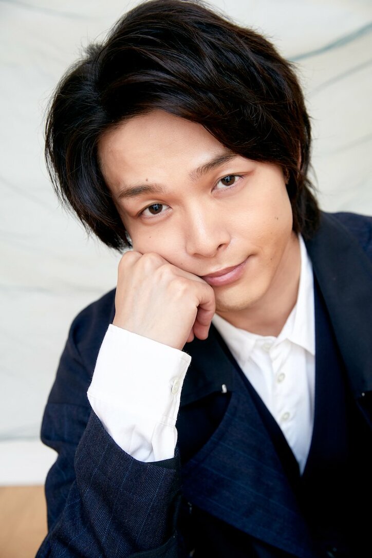 【画像】草なぎ剛＆中村倫也が“問題あり”の兄弟役で初タッグ 互いの印象は？『台風家族』インタビュー