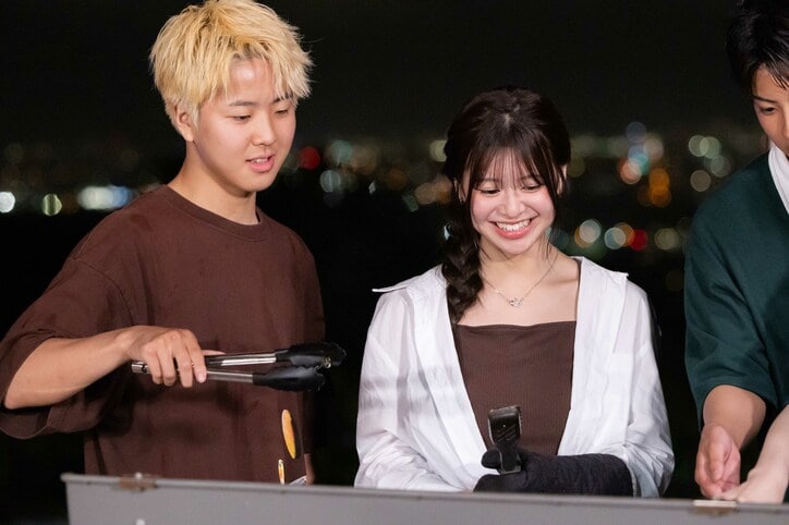 【写真・画像】「坂口健太郎とヘリンのデートみたい」「映画のワンシーンすぎる」美男美女、こうき&そのの2ショットに反響『今日好き』夏休み編2024第3話 4枚目