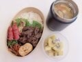 辻希美「朝から頭痛とめまいと耳の調子が悪かった…」体調不良の中作った弁当を公開