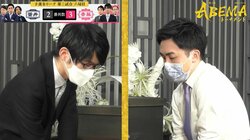 リーダー対決は斎藤慎太郎八段に軍配「良い将棋をぶつけられた」クールな外見から想像できない闘志を見せつけ完勝／将棋・ABEMAトーナメント