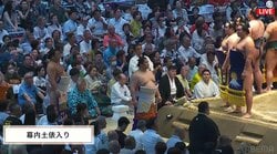 「前代未聞だ」大相撲、幕内土俵入りで火災報知器が誤作動か？ 鳴り響くサイレンに土俵入りが一時ストップの珍事「すごいハプニング」力士もファンも困惑