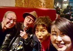  かとうかず子、満喫した小日向文世らとの忘年会「このフォーショットは年寄りチーム？」 