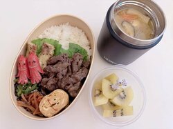 辻希美「朝から頭痛とめまいと耳の調子が悪かった…」体調不良の中作った弁当を公開