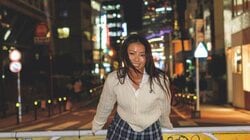 “メリハリボディ”の逸材・百瀬百花「高校最後の今しか見れない一瞬を是非」18歳ラスト制服姿 『週プレ』初登場