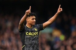 アーセナル、ヴィラFWワトキンスに関心？　アルテタ監督は称賛、本人はアーセナルサポーター公言