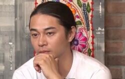 東出昌大、生活苦の友人の近況に涙「お金があったら解決する問題とも言えない」