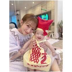 辻希美、次女・夢空ちゃんの“ハーフバースデー”をお祝い 「毎日沢山の癒しと幸せと大変をありがとう」
