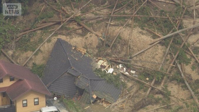 【空撮画像】千葉・鴨川市　複数の場所で土砂崩れ　多くの家屋に被害か　 8枚目