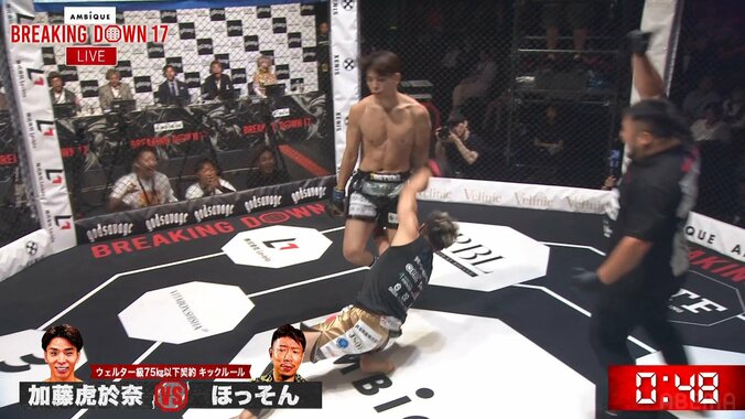 右ハイで衝撃KO