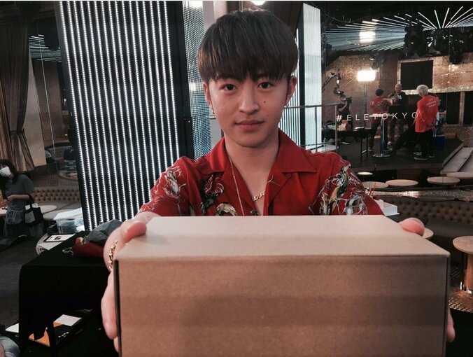 『GENERATIONSと○○なう。に使っていいよ』　メンバーの個性光る7枚に注目 4枚目