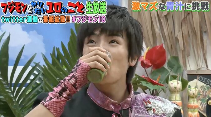 元℃-ute岡井千聖　激マズ青汁に挑戦し「メンバーに会いたいよ」と涙目 3枚目