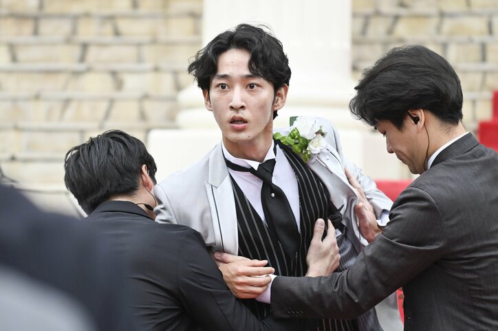 【写真・画像】松本まりか、スタイル際立つウエディングドレス姿が美しすぎると話題に『ミス・ターゲット』 2枚目