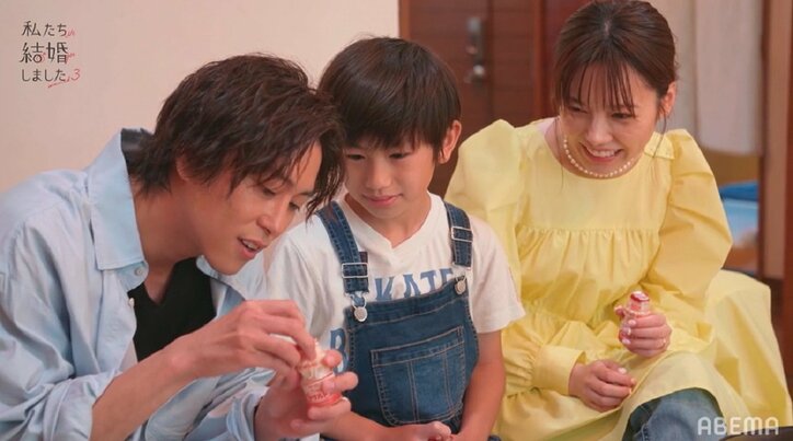 島崎遥香、10歳年下の弟に「名前を付けたり、おむつを替えたり」佐野岳と子供を預かることに『私たち結婚しました3』第5話