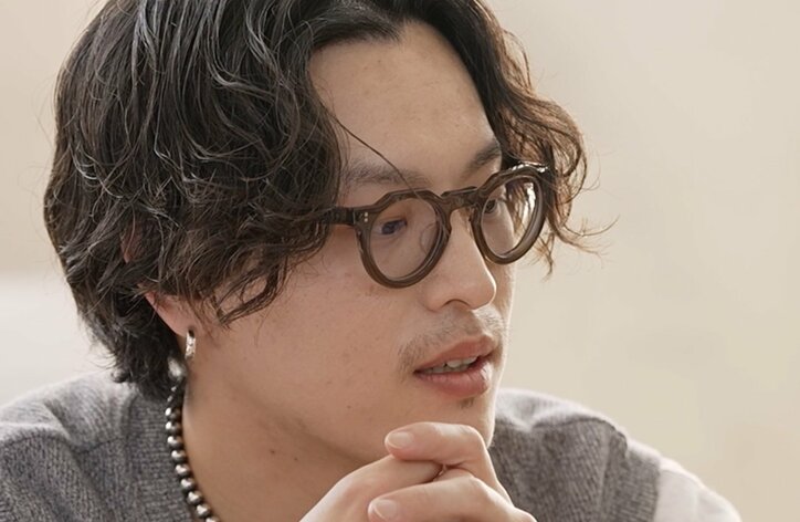 【写真・画像】養護施設で育ったイケメンクリエイター、母親から届いた衝撃の手紙を明かす「あなたのせいで私の人生が狂わされる」　1枚目