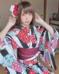 人気コスプレイヤー・えなこ、夏本番の華やかな浴衣ショットが「激激かわゆい」と大好評