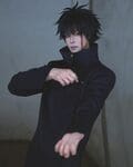 コスプレイヤー・唯安が戦闘モードの「呪術廻戦」伏黒恵コスを披露！「カッコよすぎる」とファン大興奮