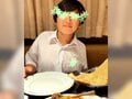 高橋克典、中学生になった息子の成長に「顔を隠しててもイケメン」の声