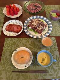 花田虎上『揃って朝食』