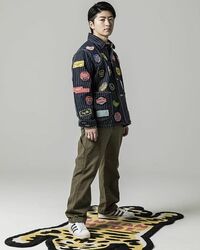 「すきが止まらないい...」佐野玲於、カメラを見つめたイケメンショットにファン歓喜