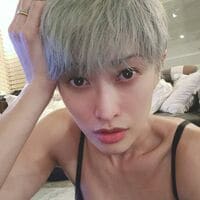 山田優、銀髪ベリーショートにイメチェン！「素敵すぎる！」「かっこいい！！」と称賛の声