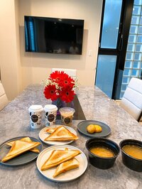 堀ちえみ『朝食はホットサンド専門店』