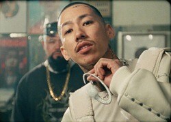 千葉雄喜、来週リリースのセカンドアルバム『億万長者』より、「チェーンが歌う」を先行配信。同時にMVも公開。