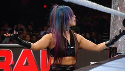 人気日本人女子レスラーが“意味深”美ヒップ自撮りを突如投下…完全復活目前？ ファンの期待高まる「復帰が楽しみ」