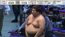 “髪がモンチッチみたいでかわいい” 取口はド迫力の新怪物力士、規格外のパワーにファン驚嘆「無双」「強すぎる」無傷の勝ち越し