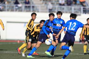 謎の強豪公立中学・鵠沼中ってなんだ？<br />大津高校FW小林俊瑛のルーツを辿る