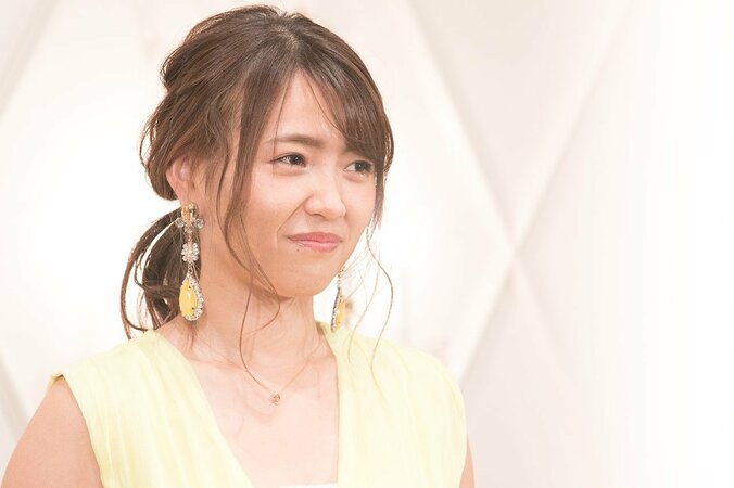 スパガ浅川梨奈・渡邉幸愛・志村理佳が初のイメージ作品をリリース、浅川は記者から”ライン”聞かれる 10枚目