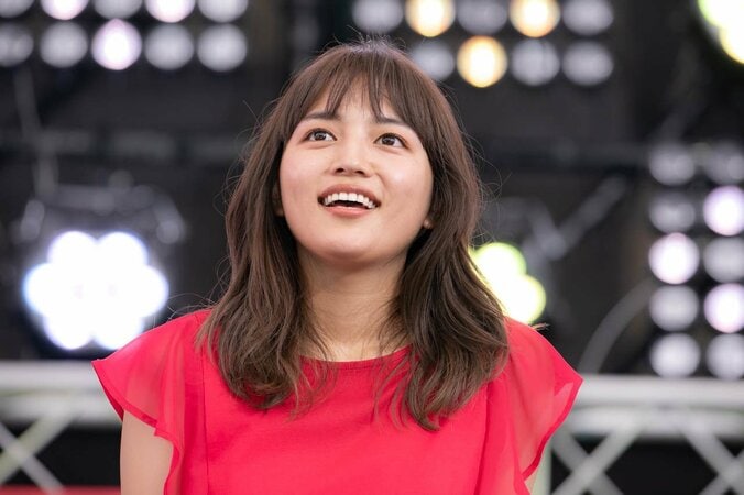 弁当箱を手に微笑む川口春奈に「ヤバみの極み」「お弁当になりたい」とファン悶絶 1枚目