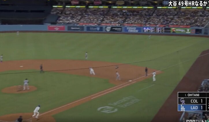 【写真・画像】ウソでしょ！？ 大谷翔平、変態打ち48号で「バケモノかよ」「ゴルフ打法」外野手の頭上を“爆速通過”「ホームラン王見えた」　1枚目