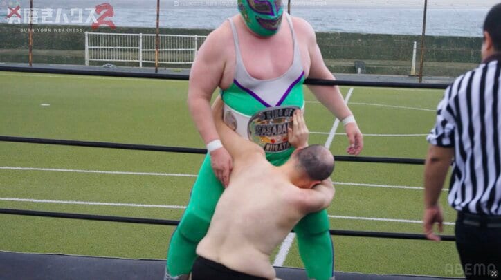 【写真・画像】「神回」 “118kg→65kg”元子供部屋おじさんの現役レスラーとの激闘に視聴者涙「なんで泣かなあかんねん」「ガチヒーロー」　2枚目