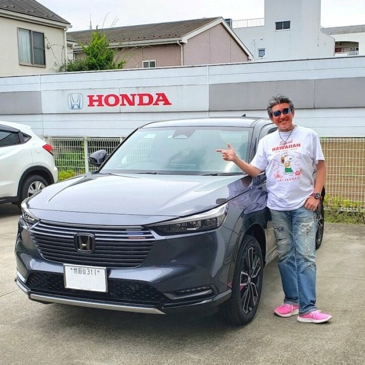 布川敏和、納車された新車を公開「おめでとう」「本当にカッコイイ」の声