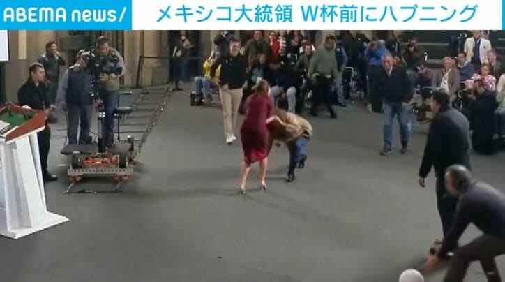 記者会見場