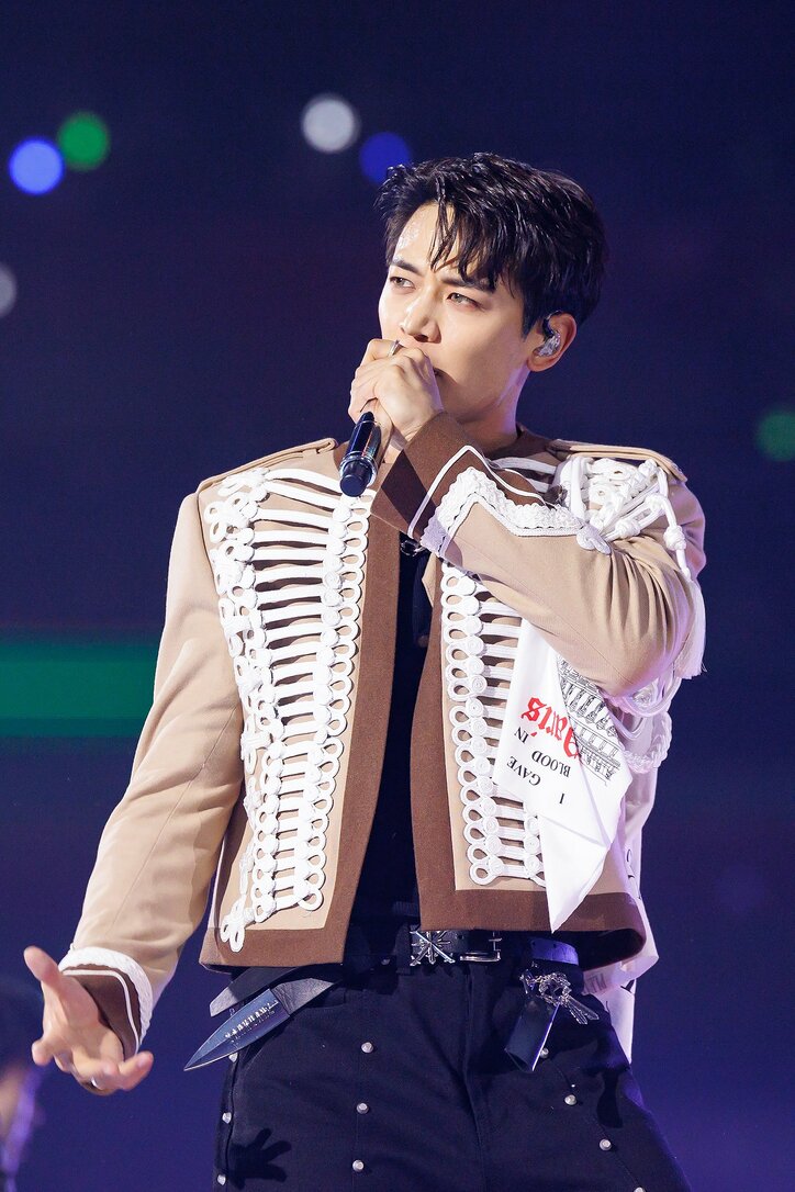 グループ全員が兵役を終えたSHINee、ソロ曲から最新曲まで披露する圧巻ステージに感動の声続出!15周年の貫禄見せつける「めちゃくちゃ泣いた」「神曲だらけ」