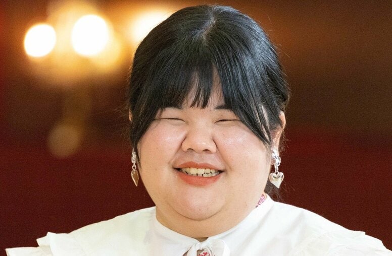 “両親は地元で有名な元暴走族とレディース”ぼる塾あんり、幼少期の父との2ショット公開