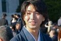 不倫で2度の文春砲・元イケメン議員、“妻の許可を得て飲み会に行く方法”を熱弁「怖い」巧妙な作戦に驚きの声