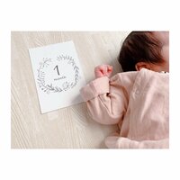 三倉茉奈（マナカナ）『1month』