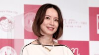 鈴木亜美 出産予定日1週間前のマタニティフォト