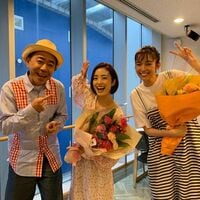 木梨憲武、上戸彩＆佐藤栞里との3ショットを公開し「羨ましいぞ」「素敵な笑顔」と反響