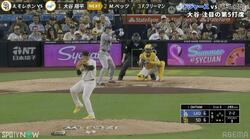 どうした…？大谷翔平の打席で相手投手“ガックリ”「大谷の圧w」「これは痛い」まさかの展開…思わず天を仰ぐ様子