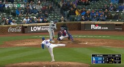 大谷翔平、外野を襲う痛烈打球で「カモメ追い払い打法」発動！