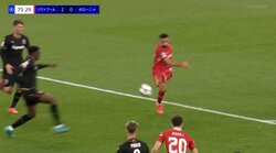 「まぶしすぎる」サッカーファン衝撃　エジプトの王が決めた“理不尽”ゴラッソ炸裂の瞬間「時が止まったよう」