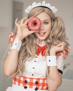 ロシア美女コスプレイヤーの「ペルソナ5」高巻杏コスプレにハートマーク殺到