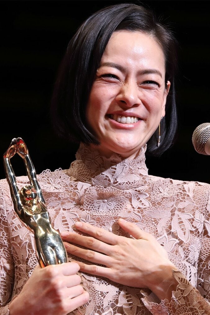 のん「人は、笑えることがあれば、明日が見える」と熱いメッセージ 11枚目