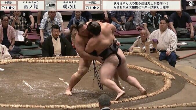 【写真・画像】元大関朝乃山が「ひっくり返された」「嘘だ！」“絶体絶命”若手力士、土俵際の大逆転劇に驚きの声　1枚目