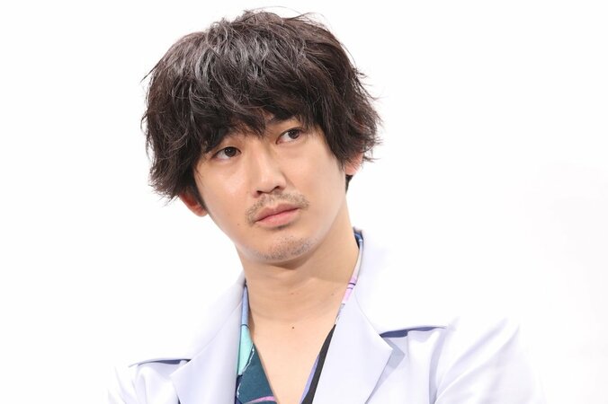 瑛太、俳優を目指したきっかけは「バイトが続かず映画で現実逃避」 1枚目